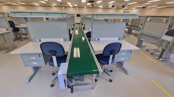 Customized Adjustable Industrial ESD Workbench For Electronics Assembly Lab Heavy Duty Work Table